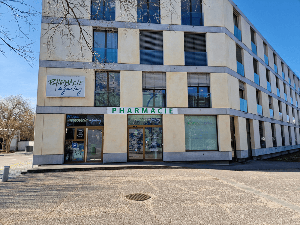 vitrine-pharmacie-grand-lancy